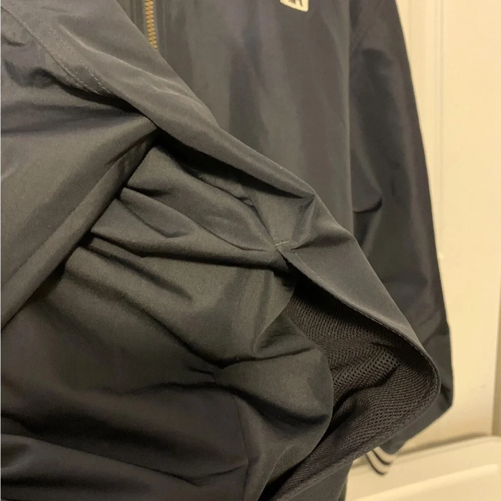 Vtg Cutter & Buck‎ Men's Sz XL AXA Logo black Windbreaker